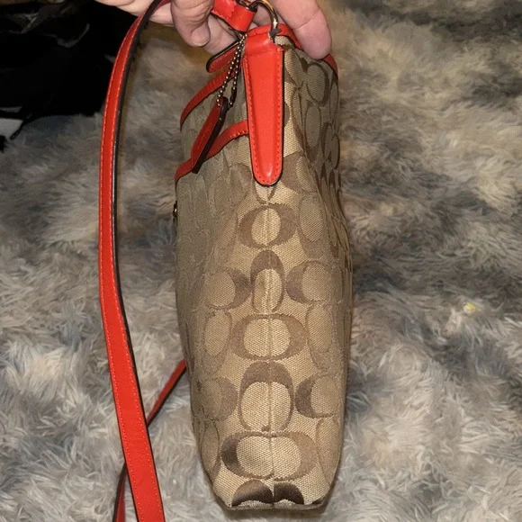 EUC Coach Signature Canvas File Crossbody Bag Khaki/Classic Red F36378 - Picture 8 of 12